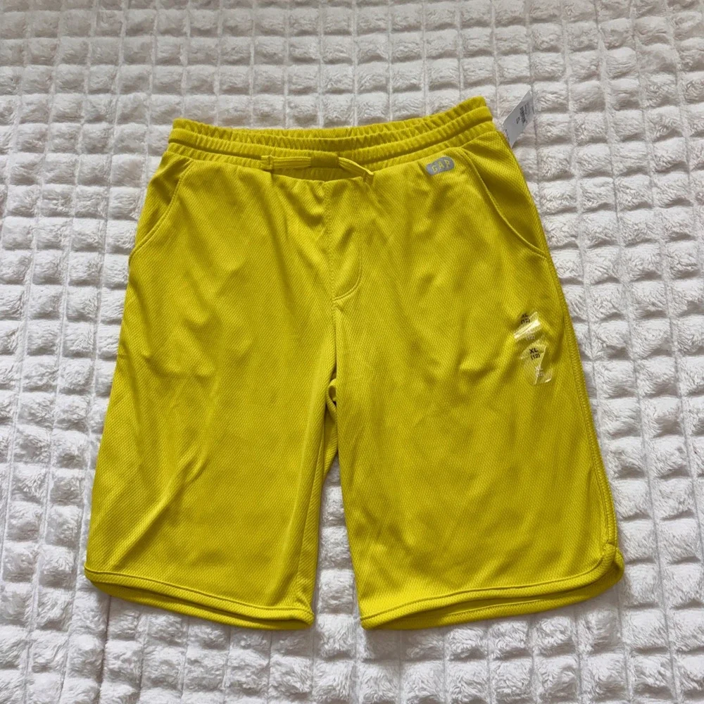 New GAP Boys XL 12 LOT of Three Athletic Shorts Gray Camo Yellow